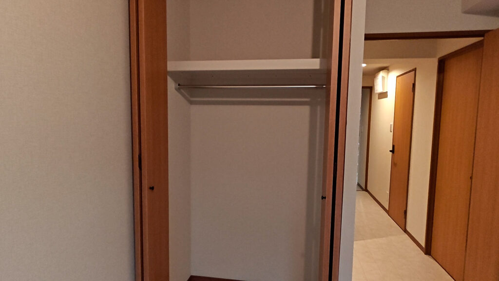 ライネスハイム京急富岡703号室